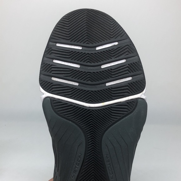 Nike Metcon 8 FlyEase Black White DO9388-001 Men's Size 7.5 USED - Picture 7 of 8